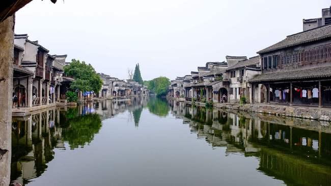 标准晚报：西汉姆领跑菲利普斯争夺战，球员未来下周定