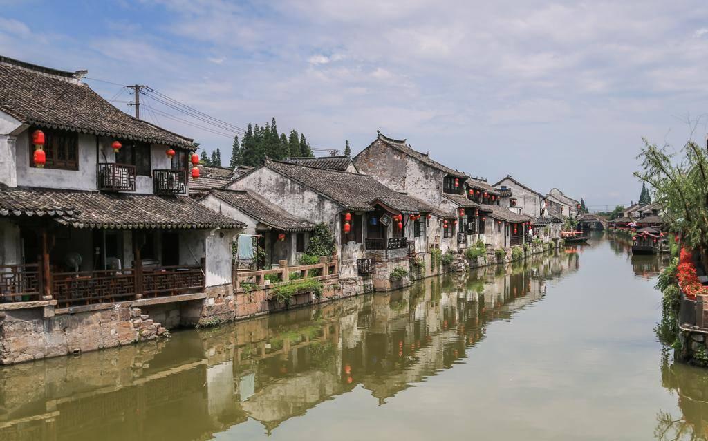 地震受灾群众生活需求有保障